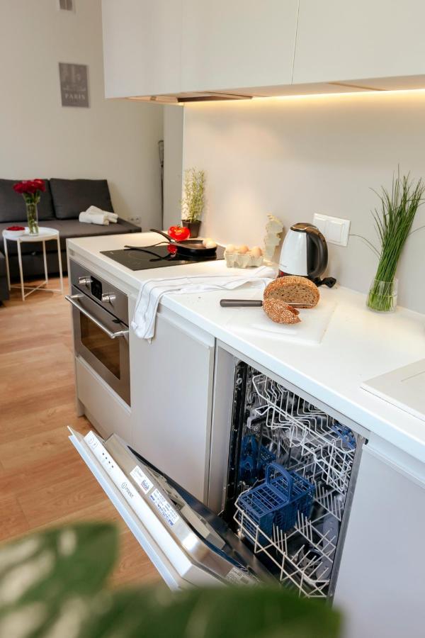 Jana Pawla II 36 - Bezplatny Podziemny Garaz - Free Parking - W Pelni Wyposazone Studio - Better Rental Varsovia Exterior foto